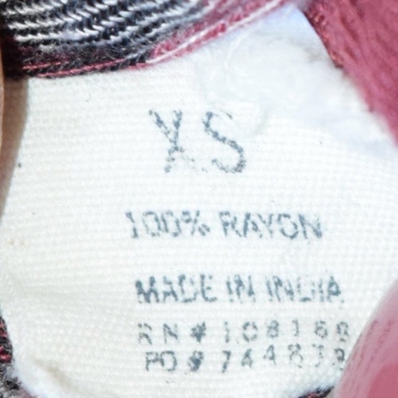 SKY AND SPARROW Plaid Flannel Peplum Crop Top - Picture 9 of 9